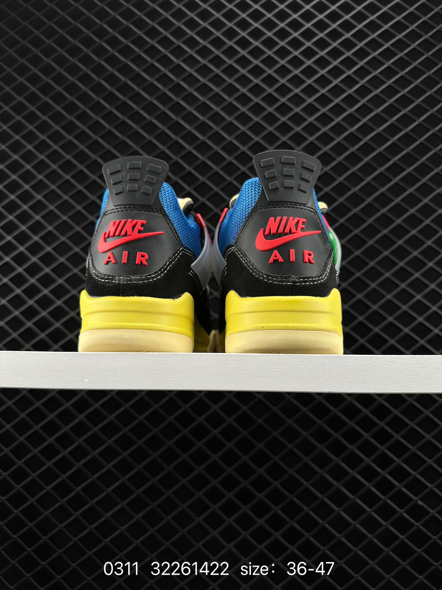 Nike Air Jordan 4 Retro